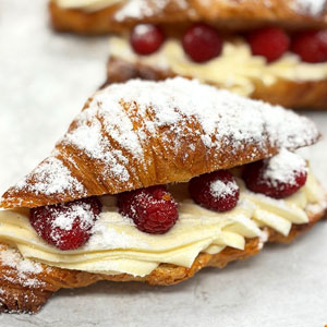 Berries & Cream Croissant
