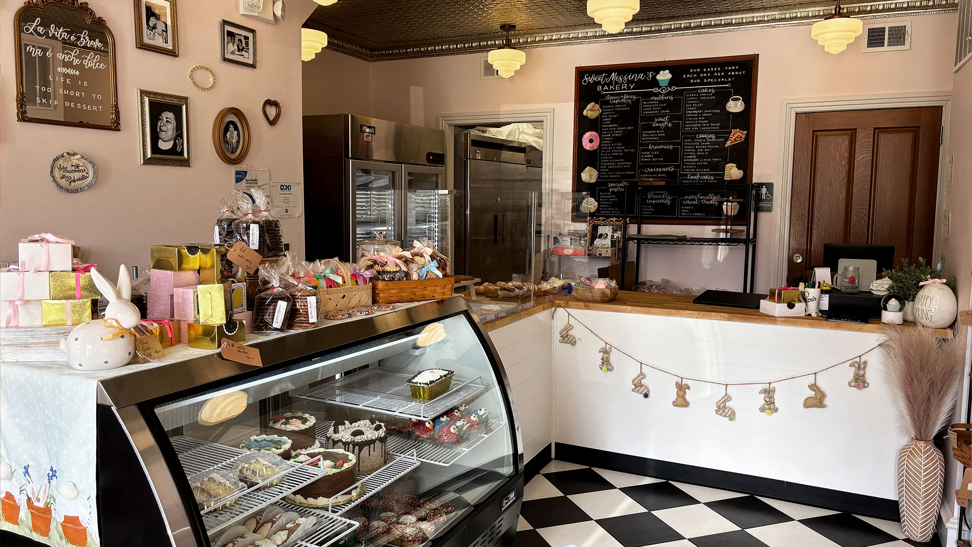 Sweet Messina's Bakery